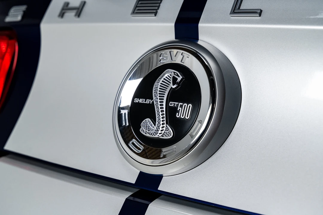 2010 Ford S197 Mustang - Image 20 of 31