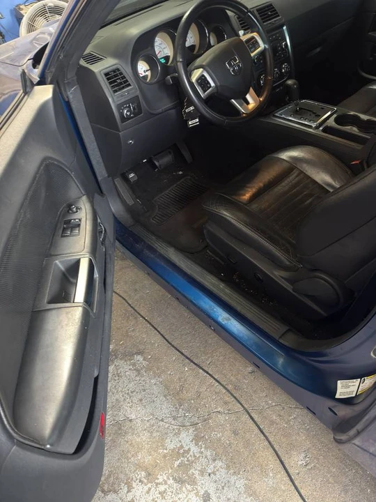2013 Dodge Challenger 3rd Gen - Image 8 of 20