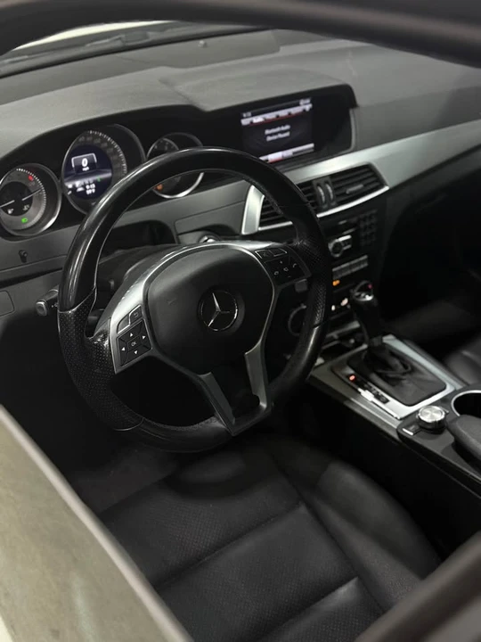 2013 Mercedes-Benz W204 C-Class - Image 4 of 6