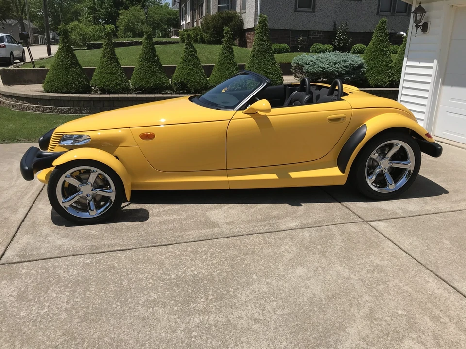 2002 Plymouth Prowler - Image 13 of 31
