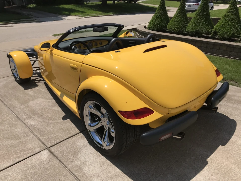 2002 Plymouth Prowler - Image 16 of 31