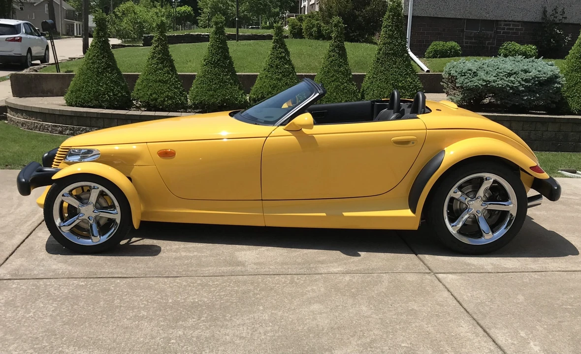 2002 Plymouth Prowler - Image 14 of 31