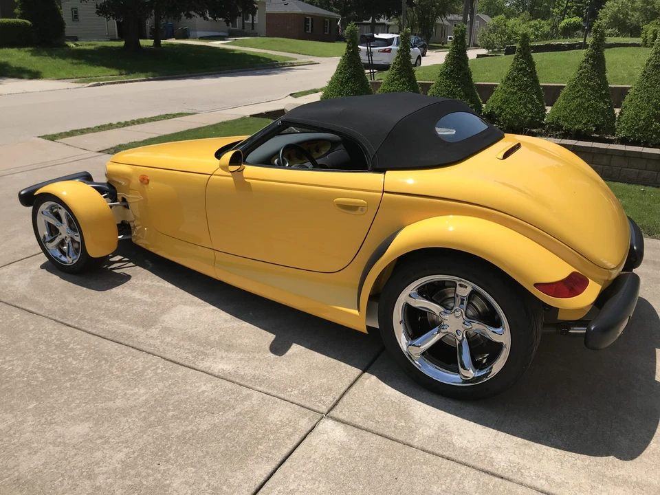 2002 Plymouth Prowler - Image 23 of 31