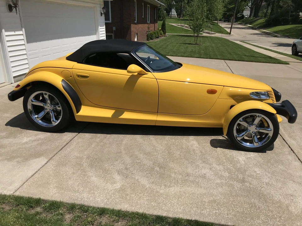 2002 Plymouth Prowler - Image 28 of 31