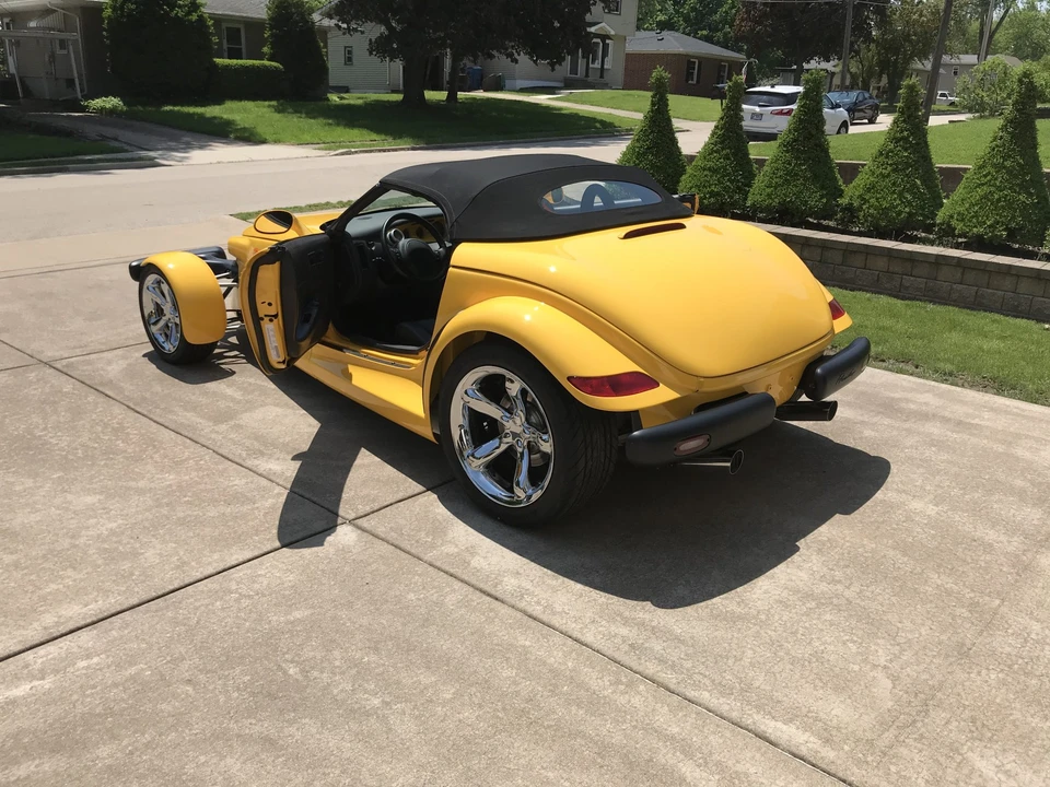 2002 Plymouth Prowler - Image 30 of 31