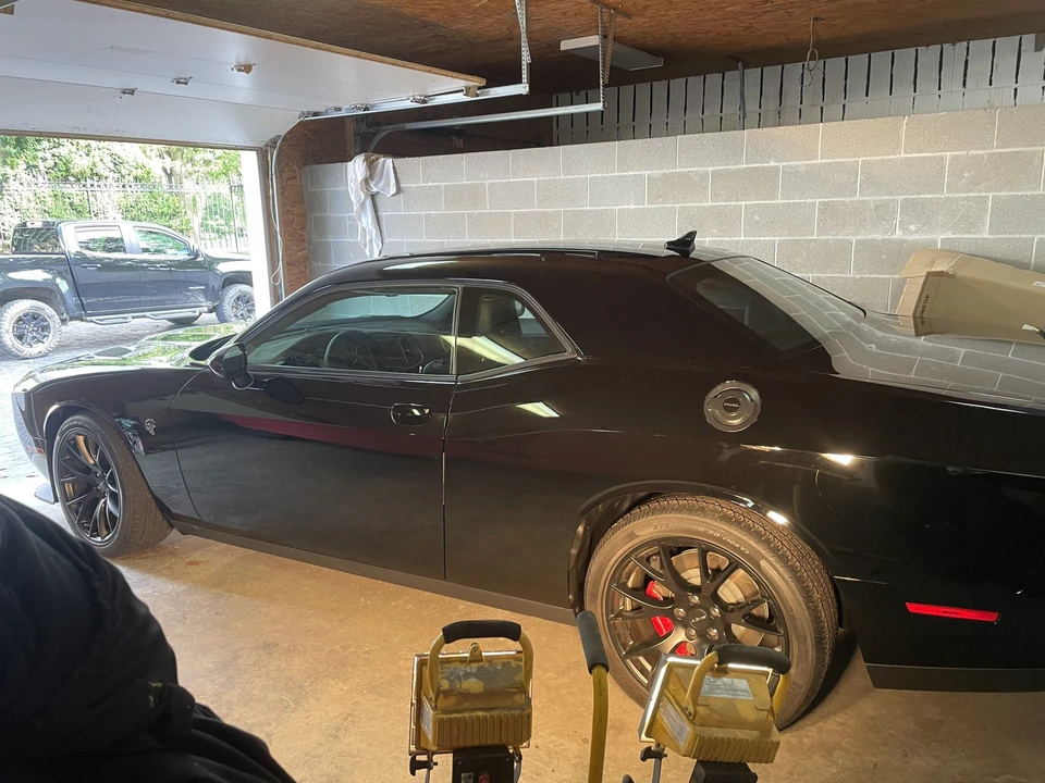 2015 Dodge Challenger SRT Hellcat 3rd Gen - Image 11 of 31