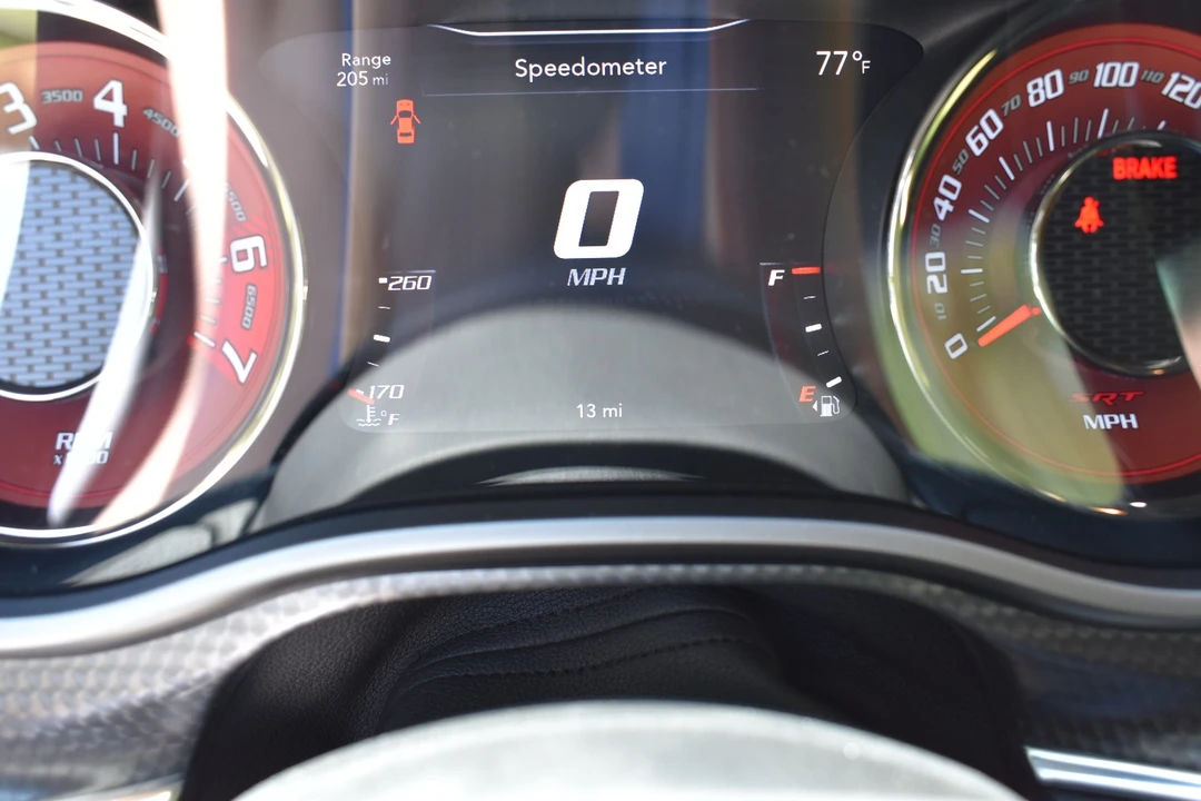 2015 Dodge Challenger SRT Hellcat 3rd Gen - Image 22 of 31