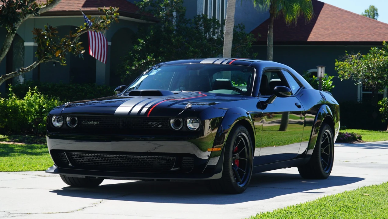 2023 Dodge Challenger SRT8 & 392 3rd Gen - Image 5 of 31