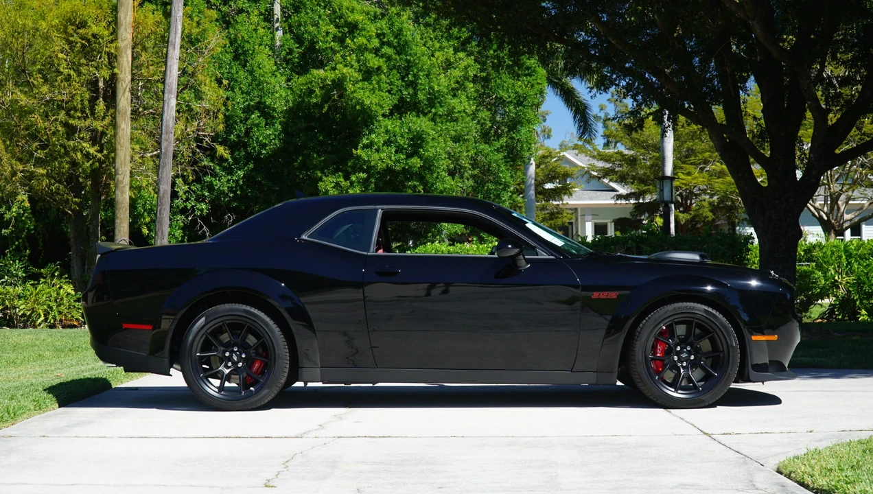 2023 Dodge Challenger SRT8 & 392 3rd Gen - Image 14 of 31