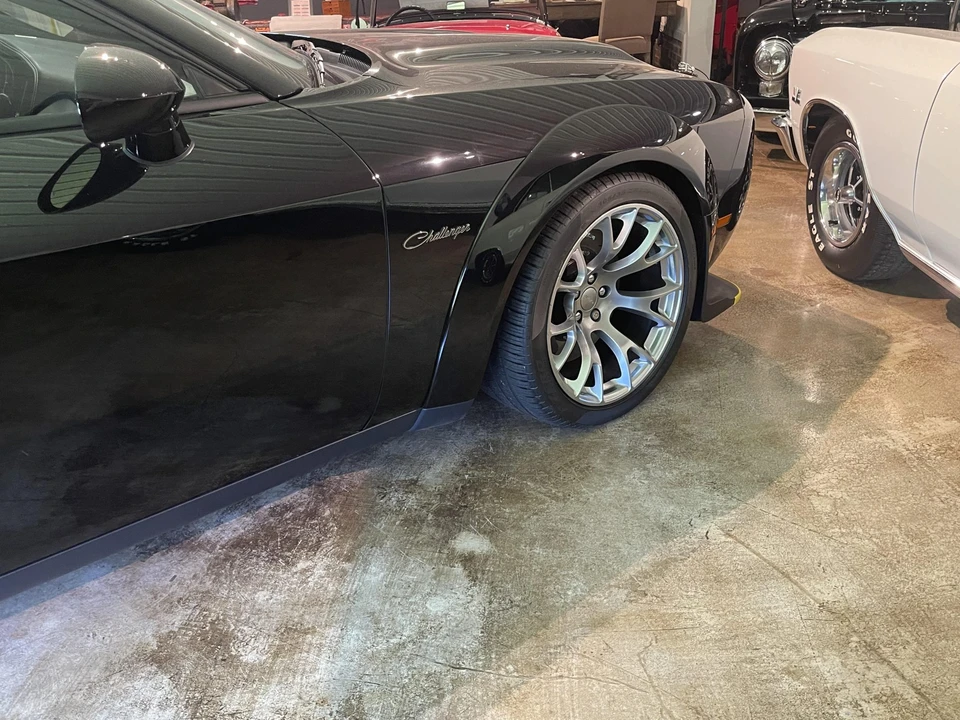 2023 Dodge Challenger SRT Hellcat 3rd Gen - Image 25 of 31