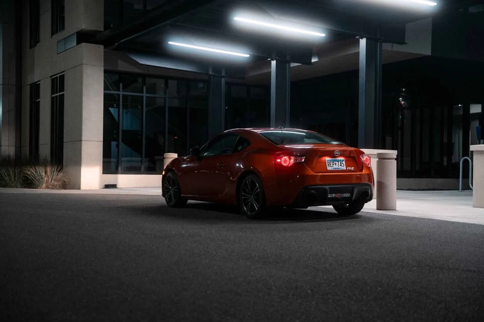 Scion FR-S - Image 2 of 8