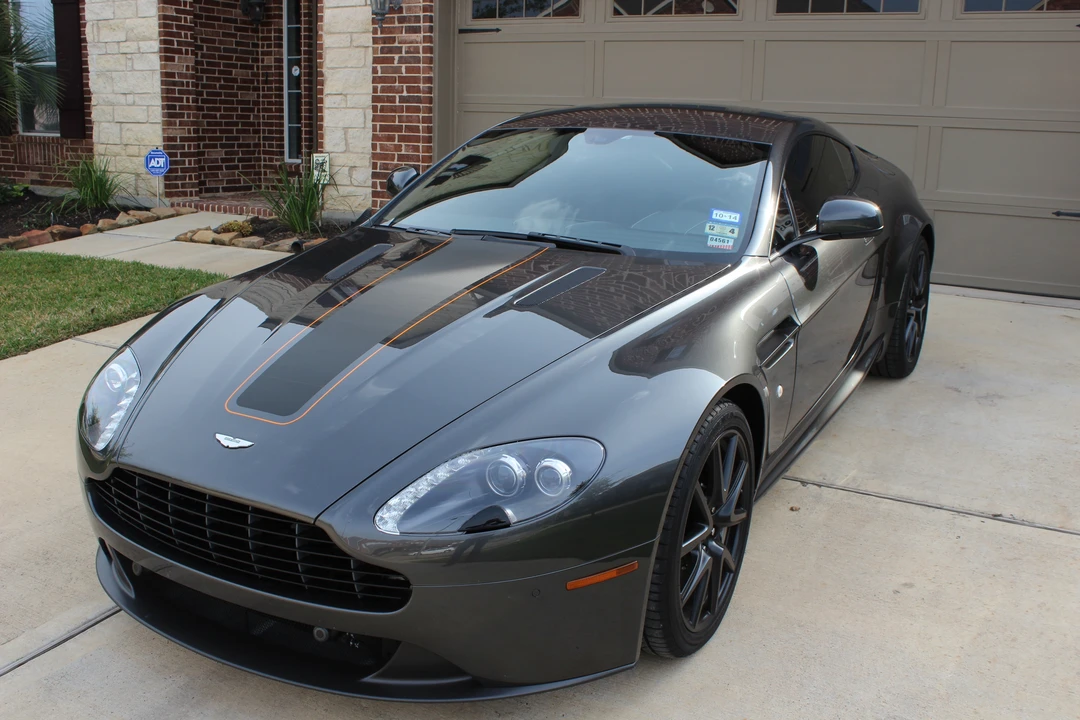 2013 Aston Martin Vantage - Image 3 of 5