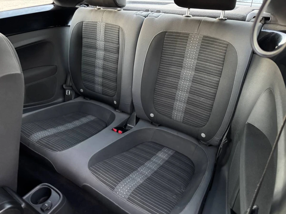 2013 Volkswagen A5 Beetle - Image 10 of 23