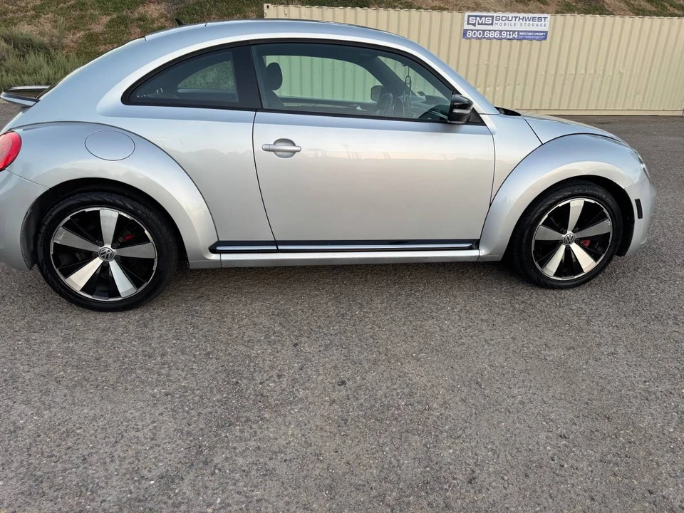2013 Volkswagen A5 Beetle - Image 5 of 23