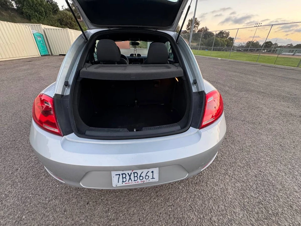 2013 Volkswagen A5 Beetle - Image 13 of 23