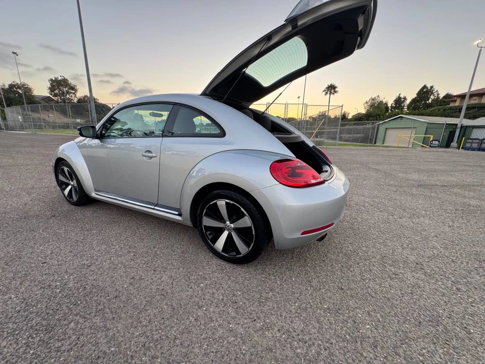 2013 Volkswagen A5 Beetle - Image 16 of 23