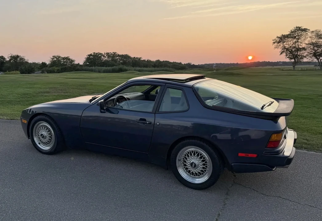 1987 Porsche 944 Turbo - Image 17 of 31