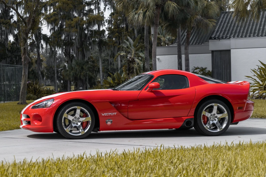2006 Dodge Viper 3rd Gen - Image 16 of 31