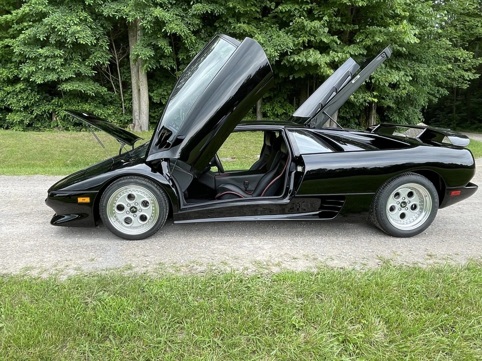 1994 Lamborghini Diablo VT - Image 7 of 31