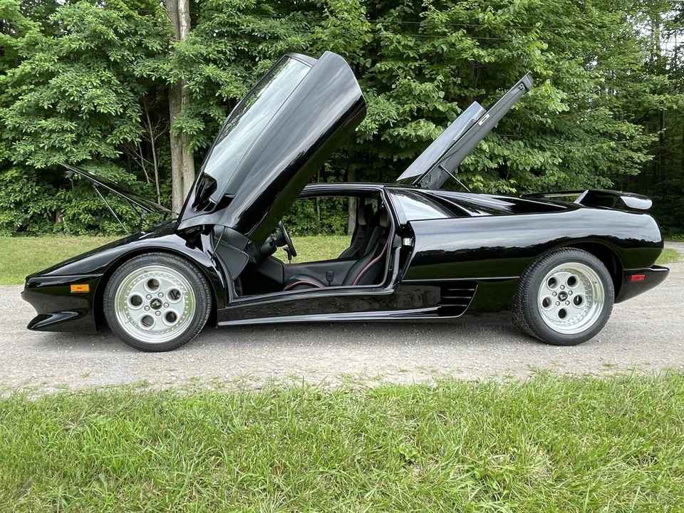 1994 Lamborghini Diablo VT - Image 8 of 31