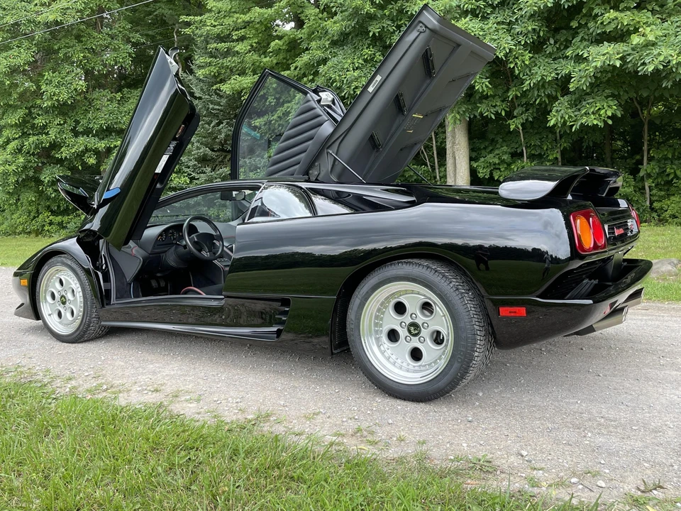 1994 Lamborghini Diablo VT - Image 10 of 31
