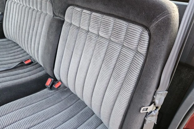 1990 Chevrolet C/K 4th Gen - Image 4 of 8