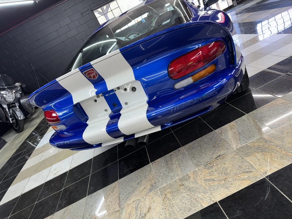 1996 Dodge Viper GTS 2nd Gen - Image 23 of 31
