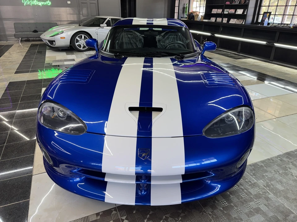 1996 Dodge Viper GTS 2nd Gen - Image 9 of 31