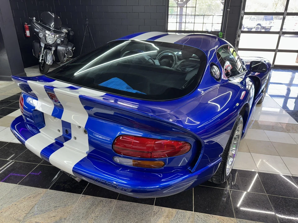 1996 Dodge Viper GTS 2nd Gen - Image 25 of 31