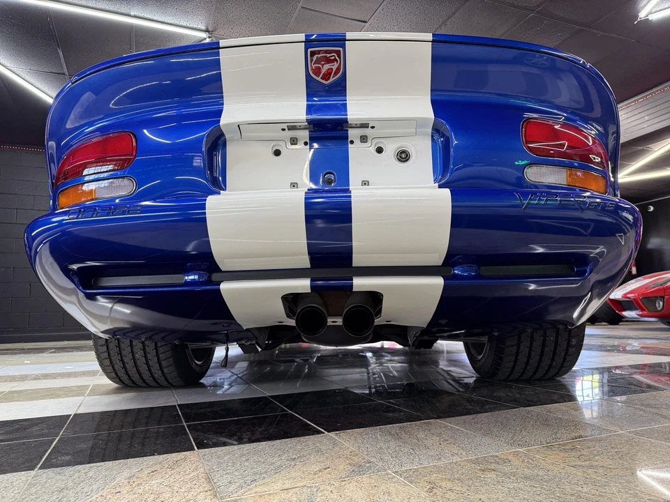 1996 Dodge Viper GTS 2nd Gen - Image 29 of 31