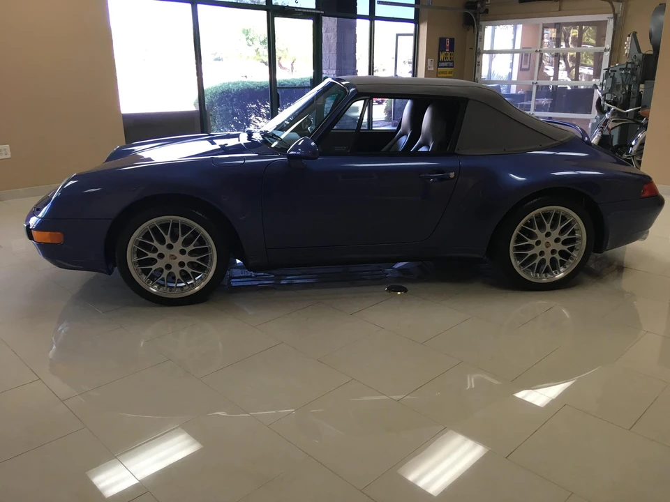 1998 Porsche 993 Carrera - Image 10 of 31