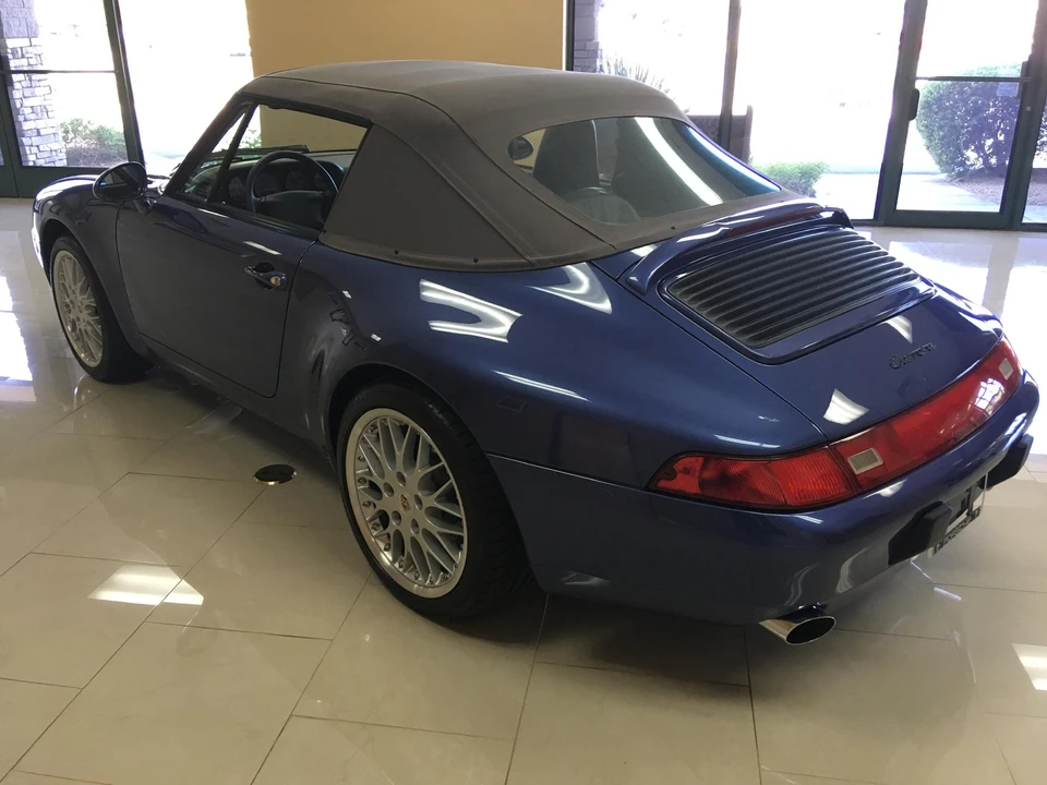 1998 Porsche 993 Carrera - Image 9 of 31
