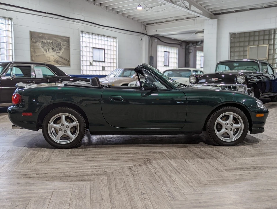 1999 Mazda NB MX-5 Miata - Image 7 of 31
