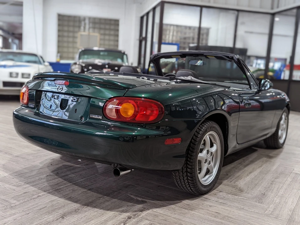 1999 Mazda NB MX-5 Miata - Image 9 of 31