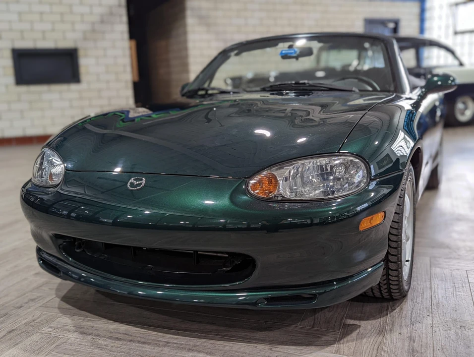 1999 Mazda NB MX-5 Miata - Image 18 of 31