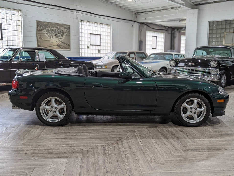 1999 Mazda NB MX-5 Miata - Image 25 of 31