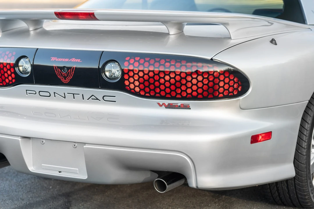 2002 Pontiac Firebird Trans Am 4th Gen - Image 19 of 31