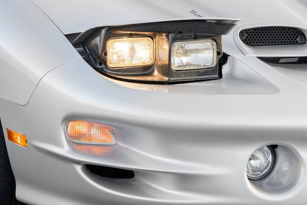 2002 Pontiac Firebird Trans Am 4th Gen - Image 16 of 31