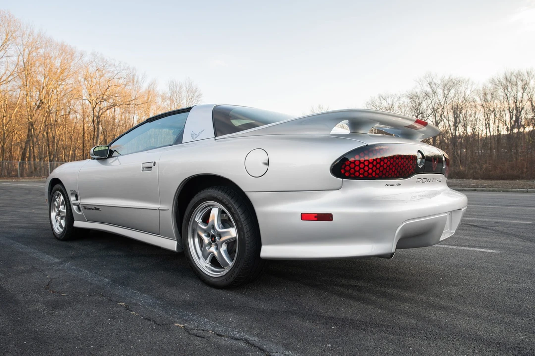 2002 Pontiac Firebird Trans Am 4th Gen - Image 4 of 31
