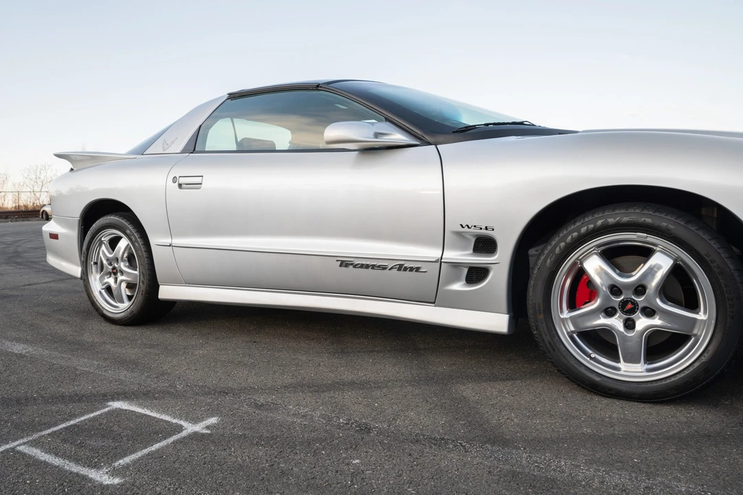 2002 Pontiac Firebird Trans Am 4th Gen - Image 15 of 31
