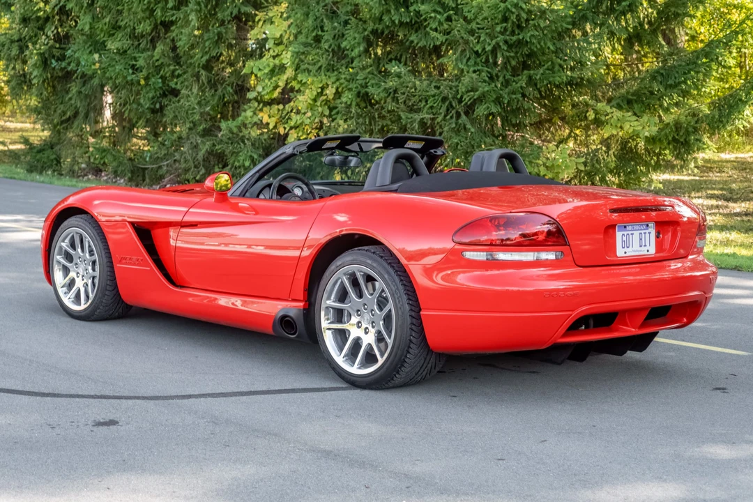 2003 Dodge Viper 3rd Gen - Image 12 of 31