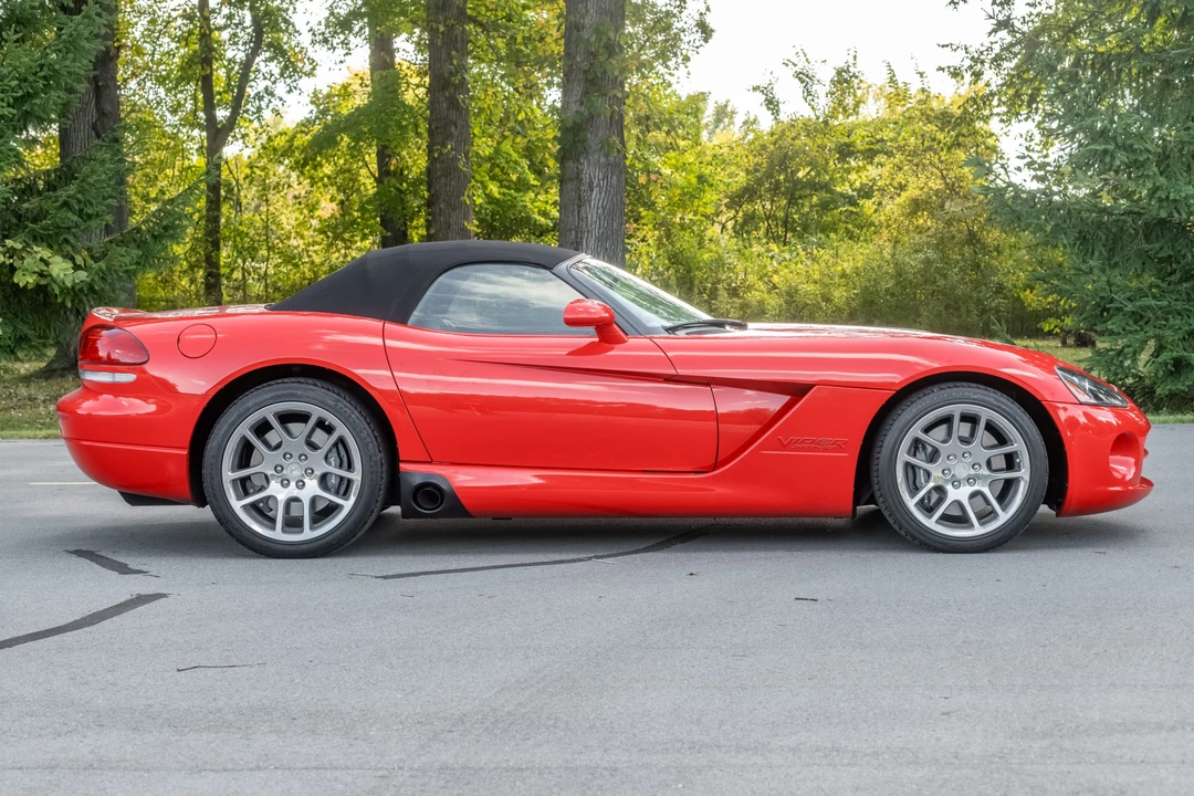 2003 Dodge Viper 3rd Gen - Image 7 of 31