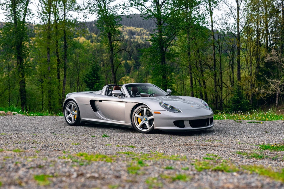 2004 Porsche Carrera GT - Image 6 of 31