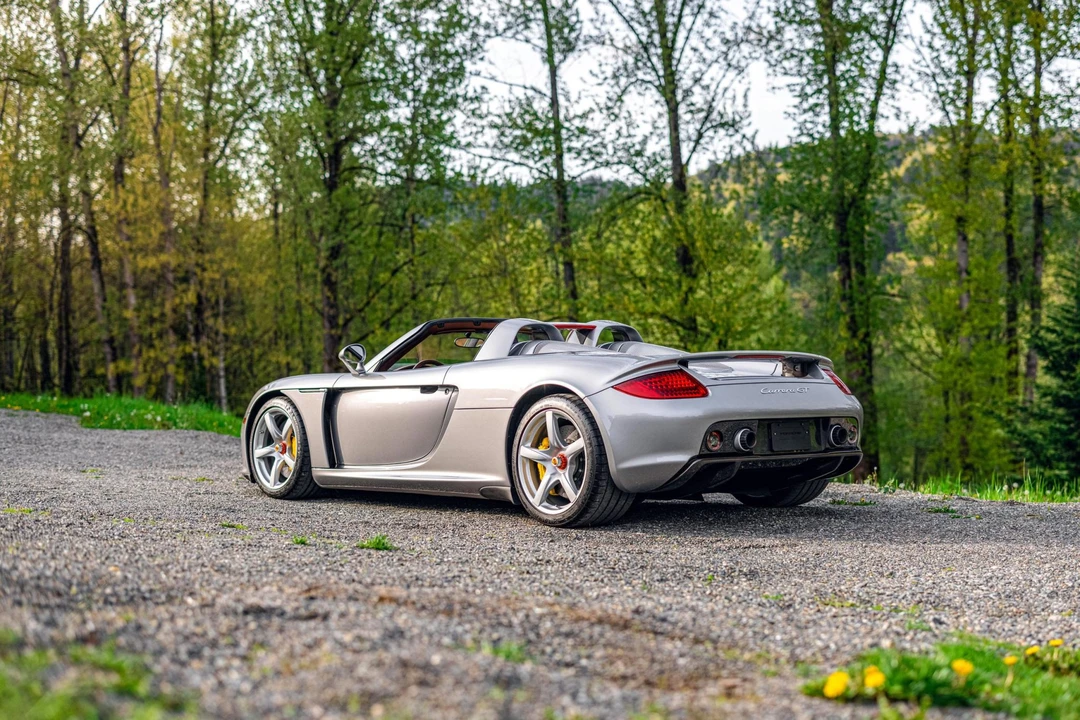 2004 Porsche Carrera GT - Image 23 of 31