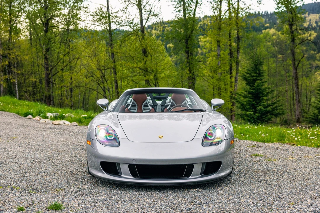 2004 Porsche Carrera GT - Image 10 of 31