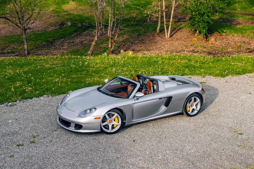 2004 Porsche Carrera GT - Image 16 of 31