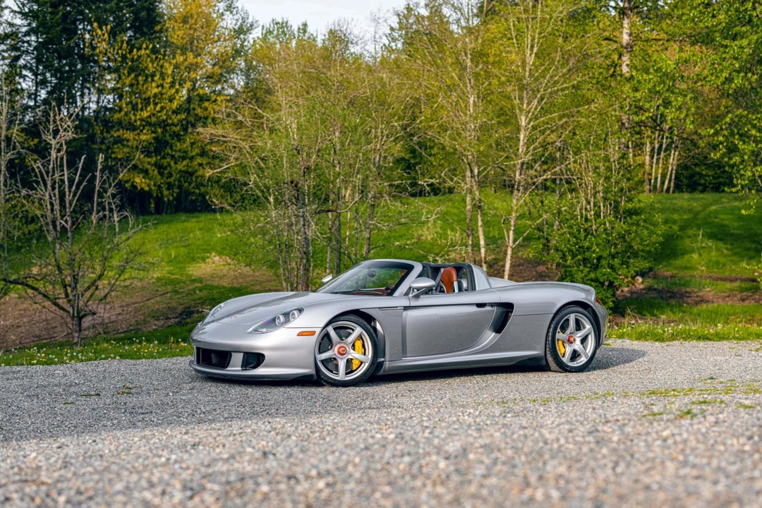 2004 Porsche Carrera GT - Image 17 of 31