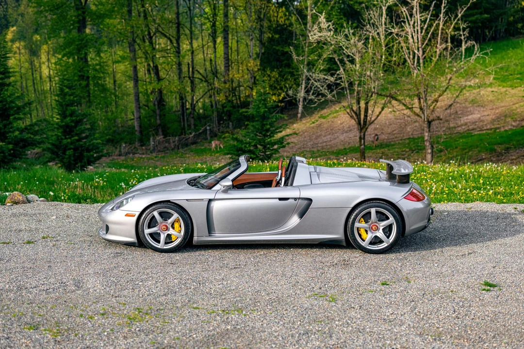 2004 Porsche Carrera GT - Image 19 of 31