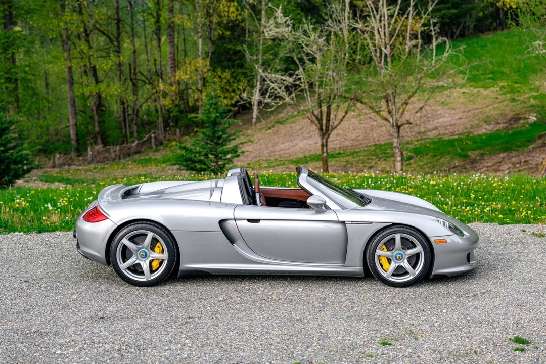2004 Porsche Carrera GT - Image 3 of 31