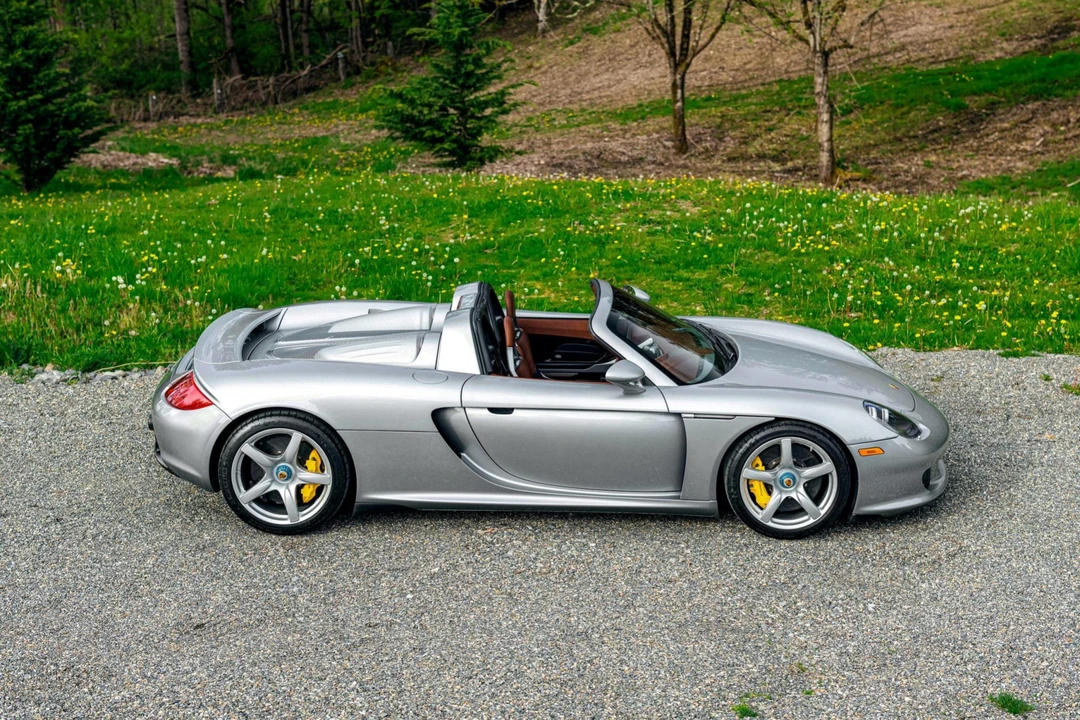 2004 Porsche Carrera GT - Image 4 of 31